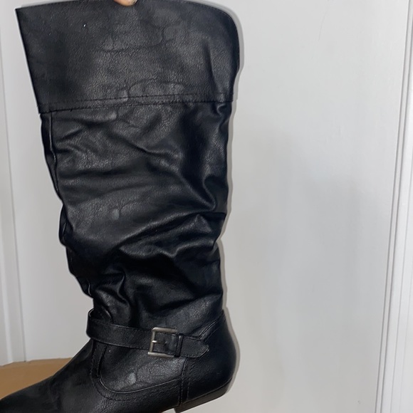 Bongo Boots - Picture 2 of 3